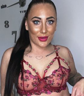 Vivikee (26) - Tatabánya - kép 1048156