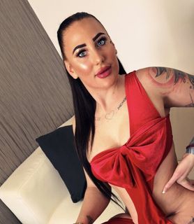 Vivikee (26) - Tatabánya - kép 1050239