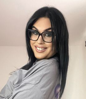 Maja (27) - Győr - kép 1006016
