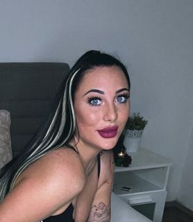 Vivikee (26) - Tatabánya - kép 1058653