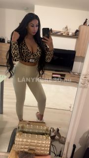 Laura - 25. fotó 