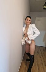 Krisztia - 8. fotó 