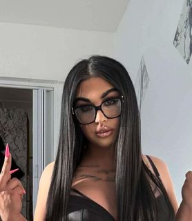 Maja (27) - Győr - kép 1057924