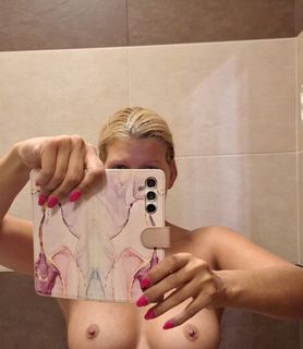 Vivienn (35) - Pécs - kép 1035729