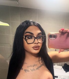 Maja (27) - Győr - kép 1059635