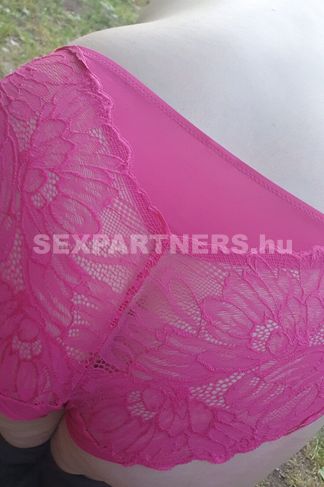 Debrecen, 27 éves escort, Barby