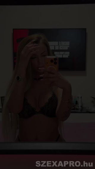 Tiffany Női szexpartner +36 70 607 7079 videó 2