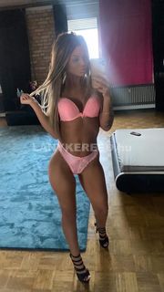 Tiffany - 12. fotó 