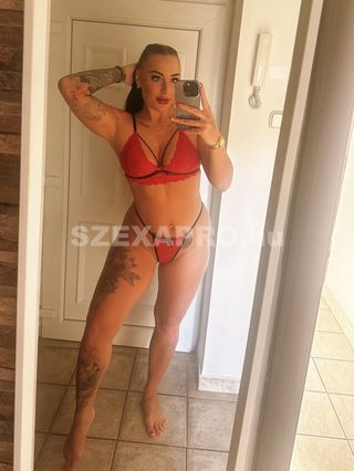 Vivikee Női szexpartner +36 30 592 5834 fénykép 16