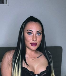 Vivikee (26) - Tatabánya - kép 1058651