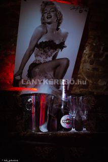 Striptease Bár - 10. fotó 