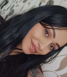 Naomi (30) - Komárom - kép 1055525