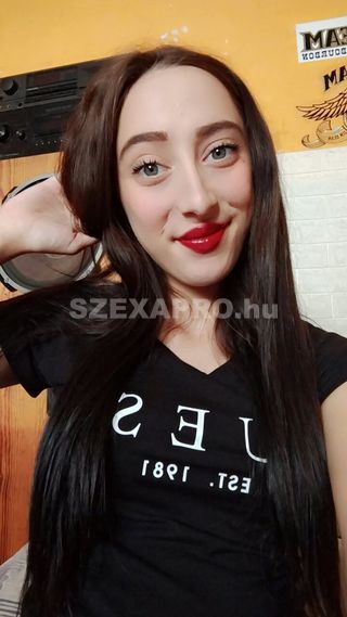 Dzsenifer Női szexpartner +36 30 829 3943 fénykép 1