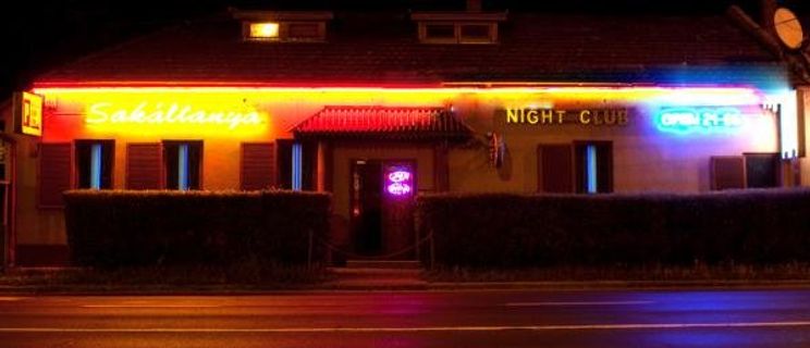 Sakáltanya Night Club