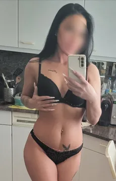 Bella