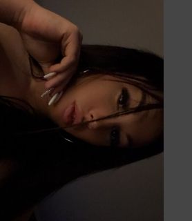 Laura (27) - Siófok - kép 1048825