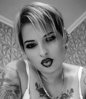 Viky (40) - Pécs - kép 1049697