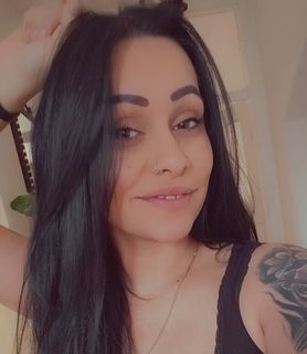 Naomi (30) - Komárom - kép 1055528