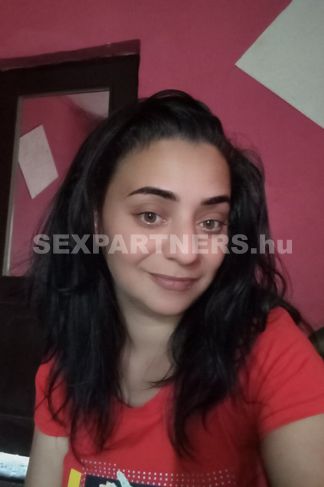 Komló, 34 éves escort, Kitti
