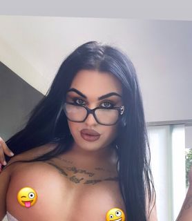 Maja (27) - Győr - kép 1012192