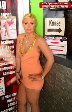 Vicky W