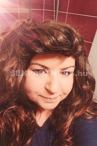 Székesfehérvár, 45 éves escort, Kata