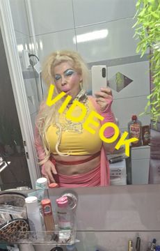 Moniqe webcam