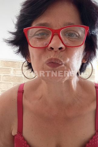 Szombathely, 52 éves escort, Gabi Webcam