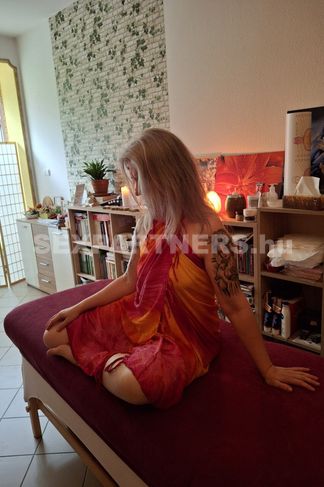 Kaposvár, 54 éves escort, Rea