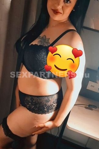 Lenti, 21 éves escort, Kinga
