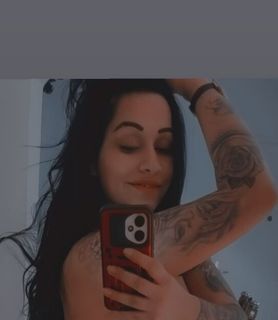 Naomi (30) - Komárom - kép 1055526