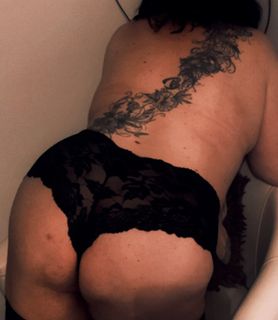 Laura (44) - Győr - kép 1061841