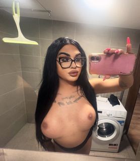 Maja (27) - Győr - kép 1059635