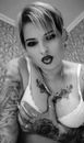 Viky (40) - Pécs - kép 1049697