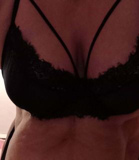 Dina (69) - Győr - kép 1063844