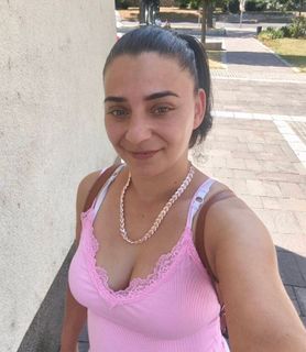 Kitti (34) - Komló - kép 1065080