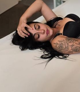 Amanda (25) - Budapest XIV. - kép 1020672
