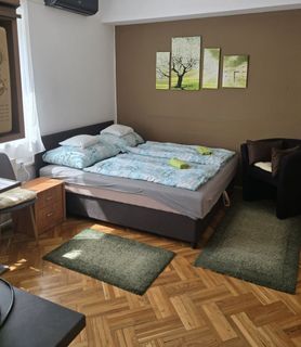 Diszkrét hely - Eger - kép 1068130
