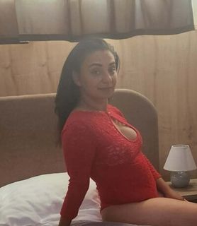 Kitti (34) - Komló - kép 1064101