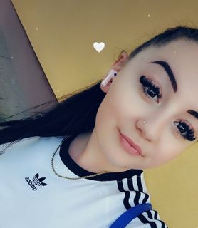 Emili (24) - Debrecen - kép 1034385