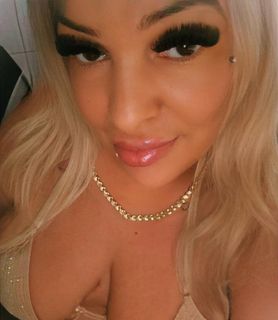 Kamilla (41) - Mosonmagyaróvár - kép 1039342