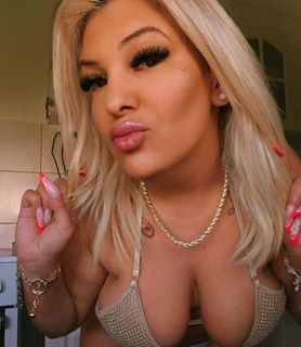 Kamilla (41) - Mosonmagyaróvár - kép 1039348