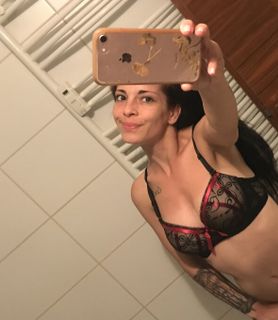 Vivien (36) - Szombathely - kép 932937