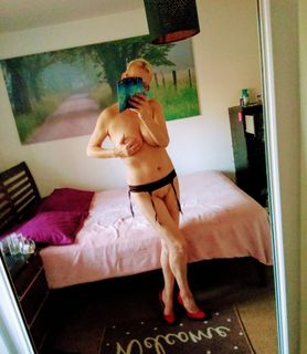Viki (55) - Dunaföldvár - kép 780172